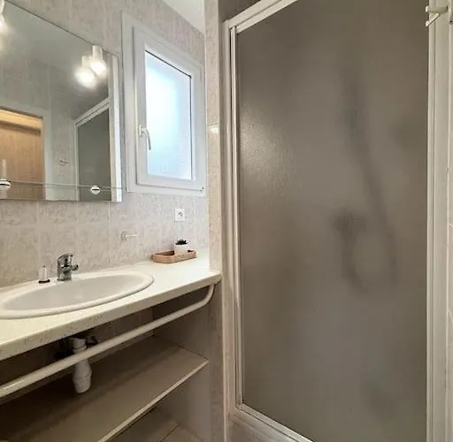 L'oceane, Spacieux Avec Place De Parking, Proche * La Palud (Charente-Maritime)