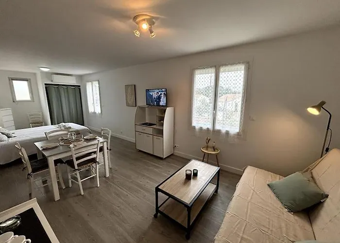 L'oceane, Spacieux Avec Place De Parking, Proche La Palud (Charente-Maritime)